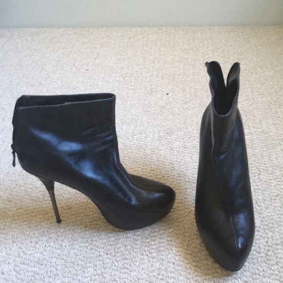 High platform heels - Picture 1 of 2